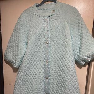 Barbizon Quilted Light Blue Women's Robe with Pearl Buttons 1960's